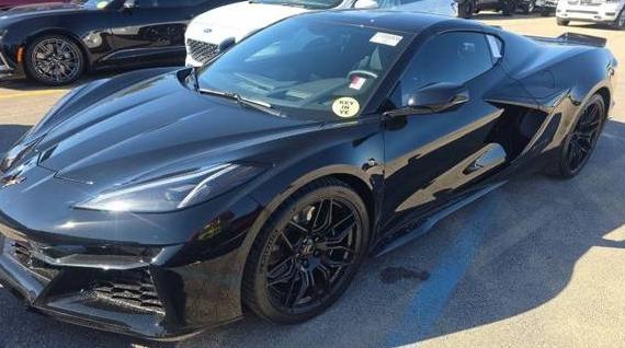 CHEVROLET CORVETTE 2023 1G1YE2D30P5601581 image