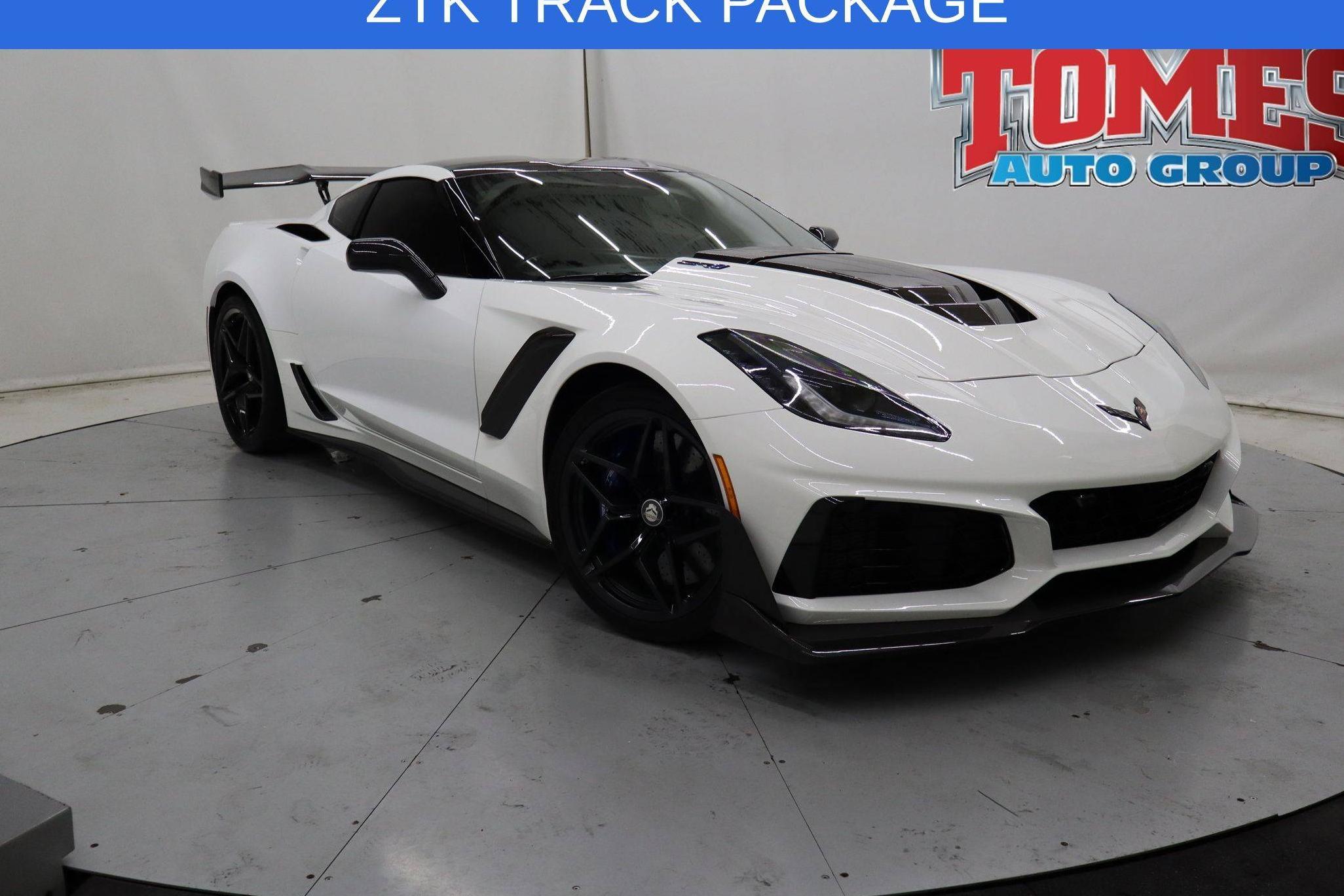 CHEVROLET CORVETTE 2019 1G1Y52D97K5801824 image