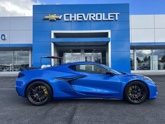 CHEVROLET CORVETTE 2024 1G1YF2D33R5604636 image