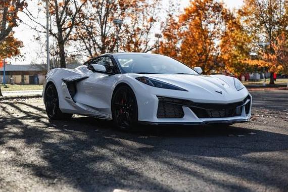 CHEVROLET CORVETTE 2024 1G1YF3D36R5603924 image