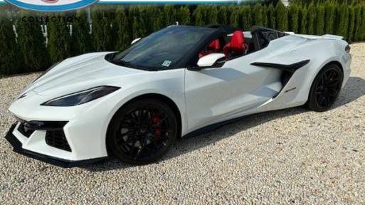 CHEVROLET CORVETTE 2024 1G1YF3D38R5605304 image