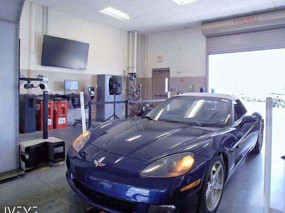CHEVROLET CORVETTE 2005 1G1YY34U755136381 image