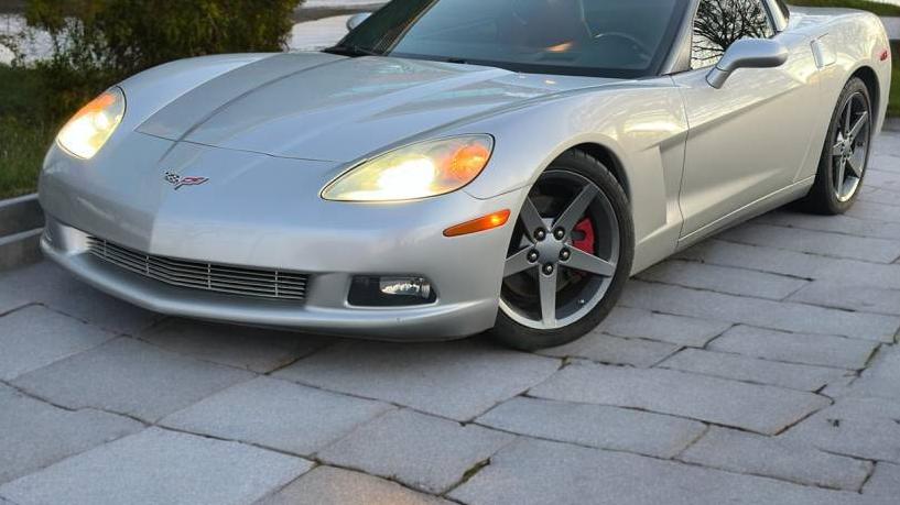 CHEVROLET CORVETTE 2005 1G1YY24U855128803 image