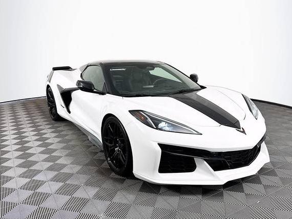 CHEVROLET CORVETTE 2025 1G1YE3D34S5602750 image