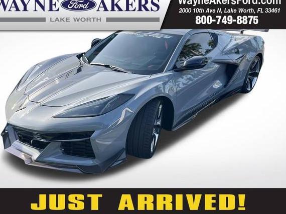 CHEVROLET CORVETTE 2025 1G1YE2D36S5604137 image