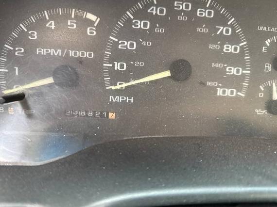 CHEVROLET GMT-400 1998 1GCEC14W0WZ264163 image CHEVROLET GMT-400 1998 1GCEC14W0WZ264163 image