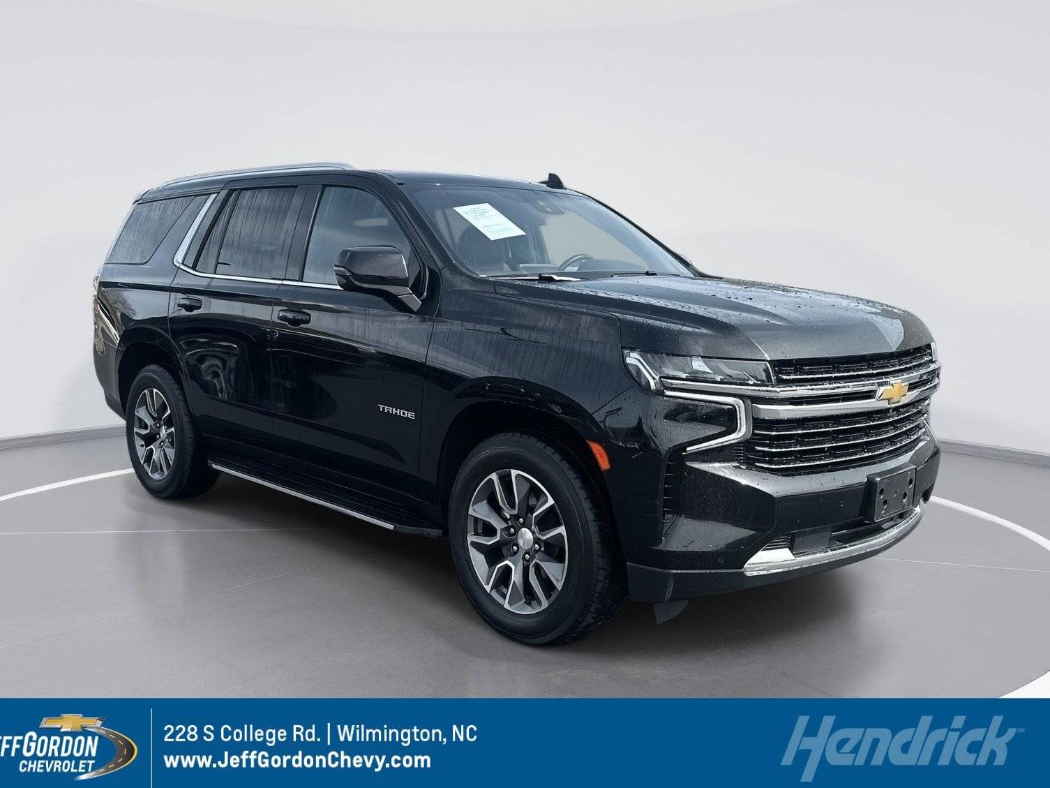 CHEVROLET TAHOE 2023 1GNSKNKD1PR257181 image