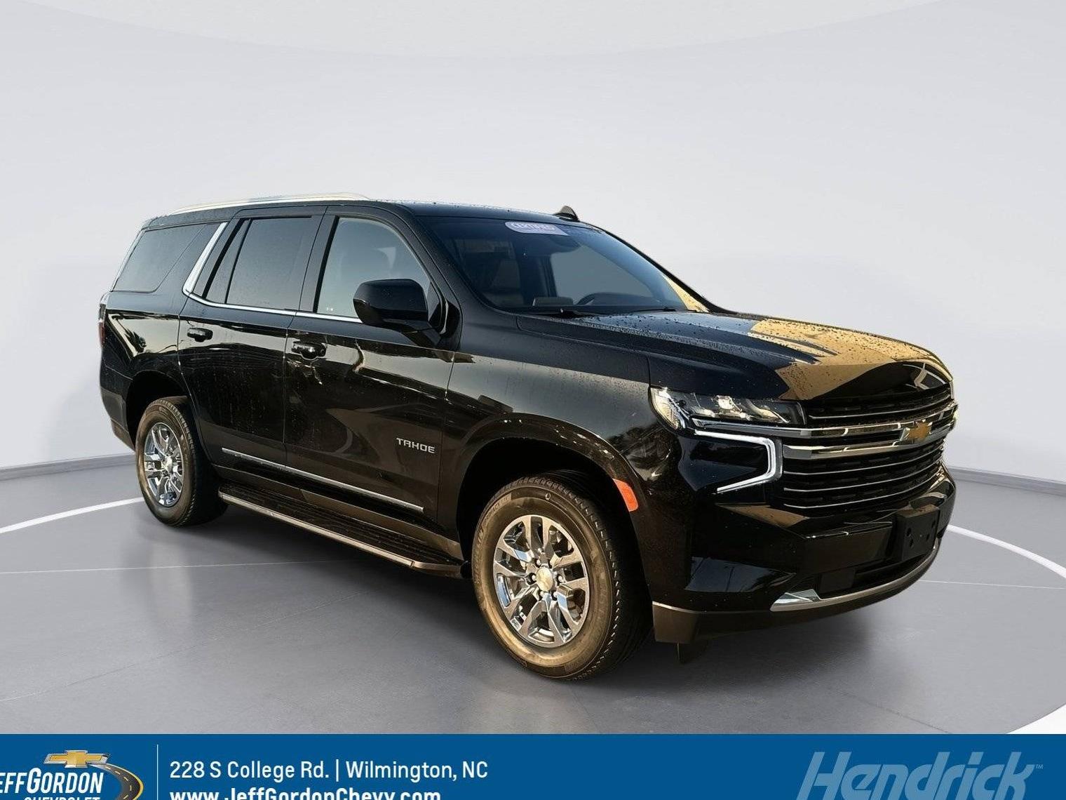 CHEVROLET TAHOE 2023 1GNSKNKD6PR299331 image