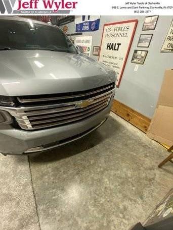 CHEVROLET TAHOE 2023 1GNSKTKL7PR472415 image