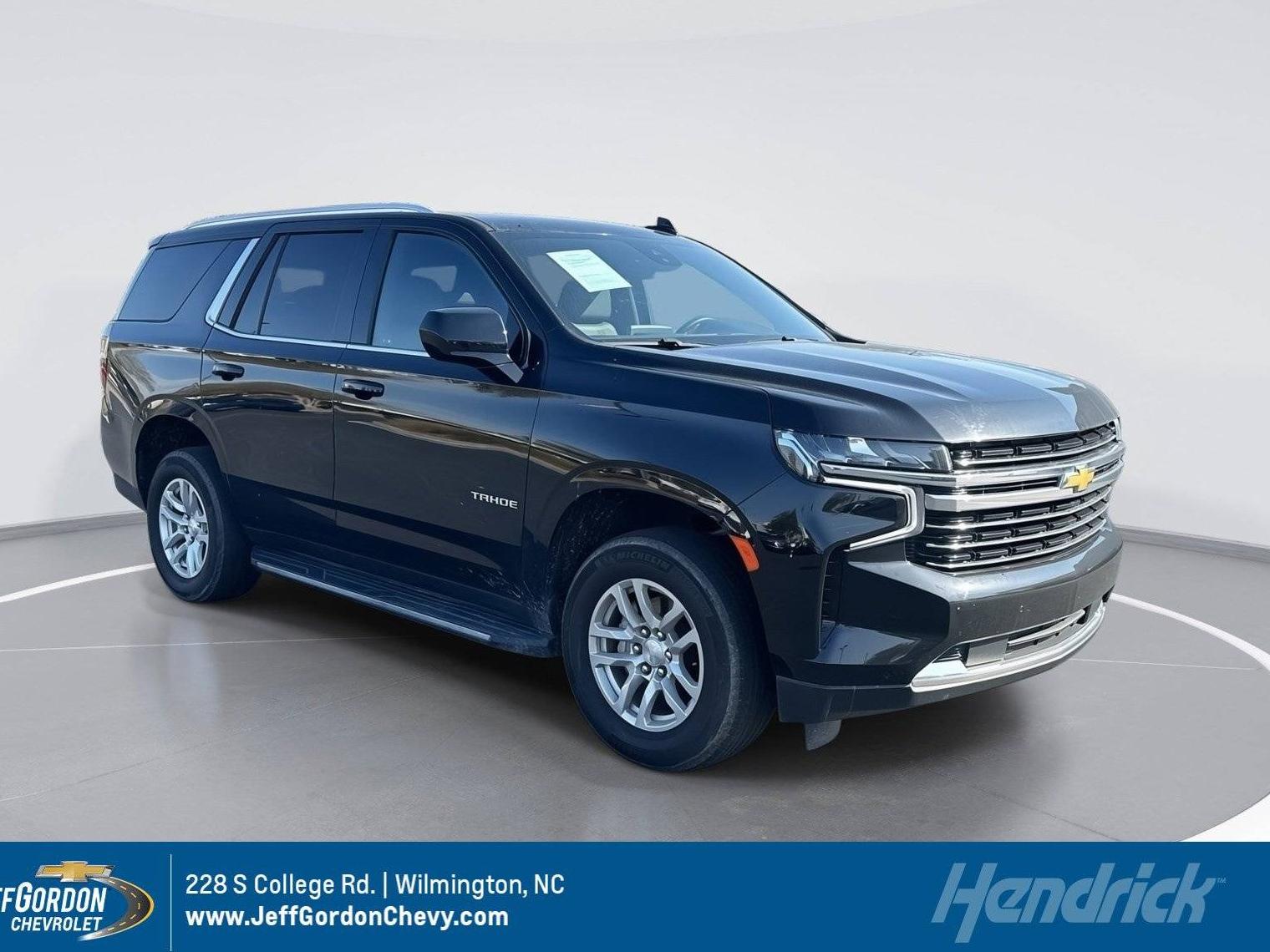 CHEVROLET TAHOE 2023 1GNSCNKD4PR385105 image