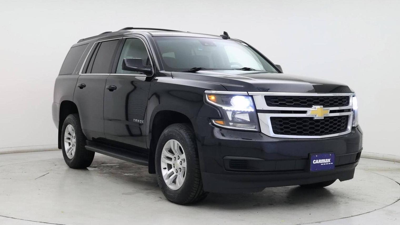 CHEVROLET TAHOE 2019 1GNSKBKC3KR139857 image