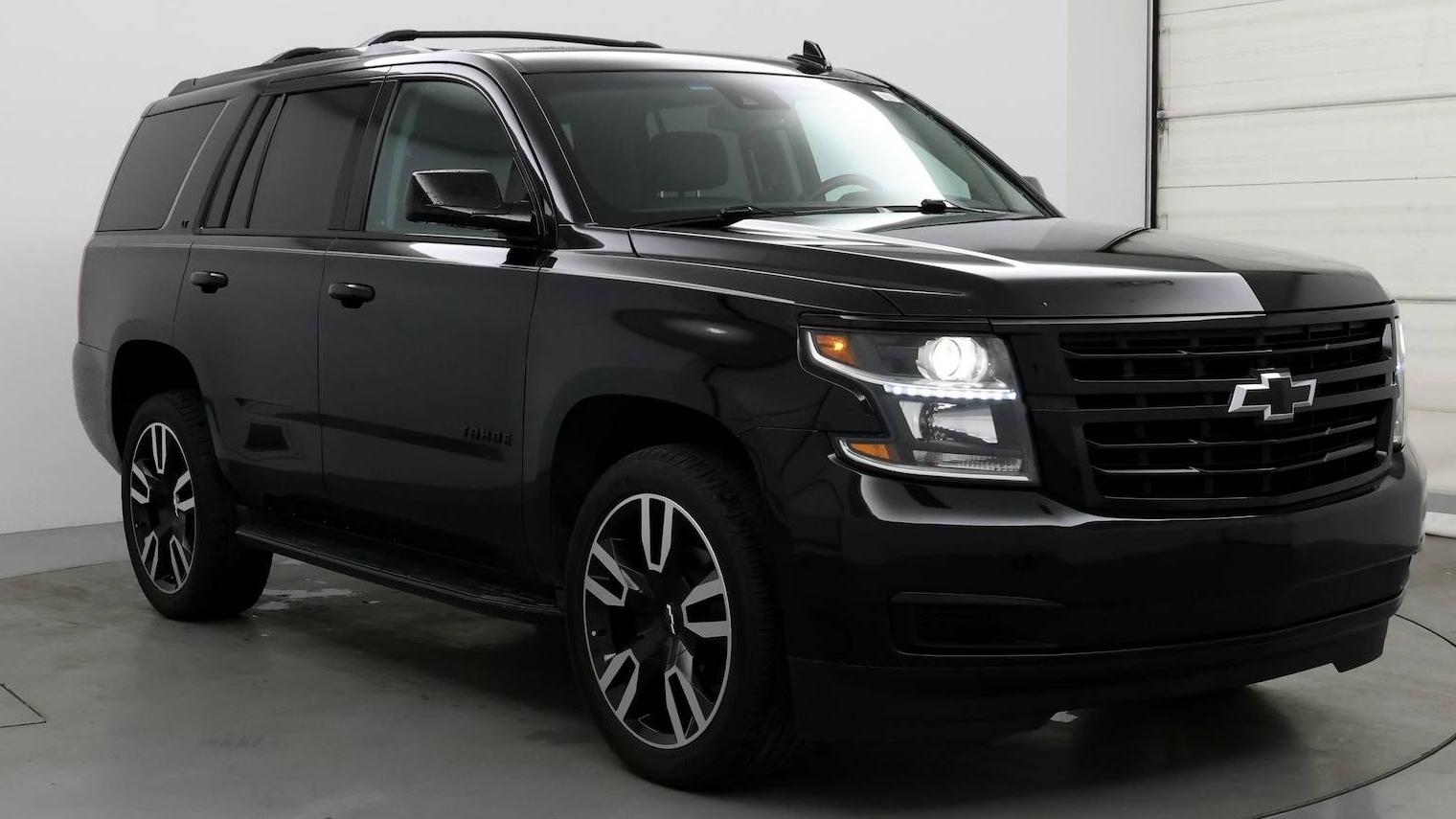 CHEVROLET TAHOE 2019 1GNSCBKC9KR122834 image