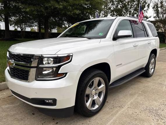 CHEVROLET TAHOE 2018 1GNSCBKC4JR180333 image CHEVROLET TAHOE 2018 1GNSCBKC4JR180333 image
