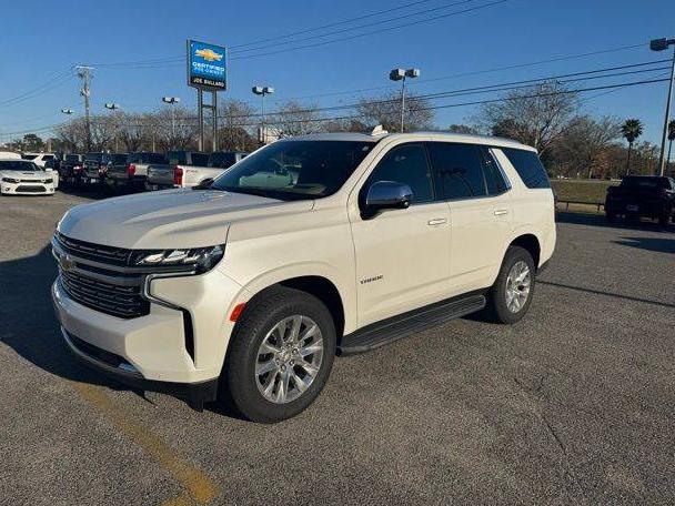 CHEVROLET TAHOE 2021 1GNSCSKD6MR223454 image