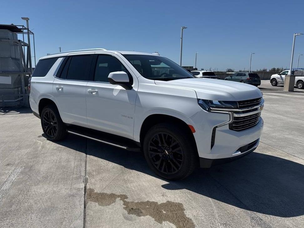 CHEVROLET TAHOE 2021 1GNSKNKD7MR490896 image