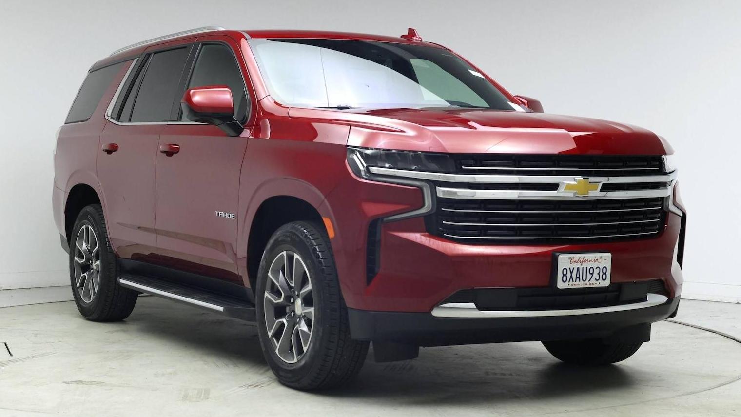 CHEVROLET TAHOE 2021 1GNSKNKD4MR375303 image