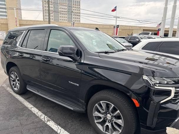 CHEVROLET TAHOE 2021 1GNSCNKD6MR121962 image