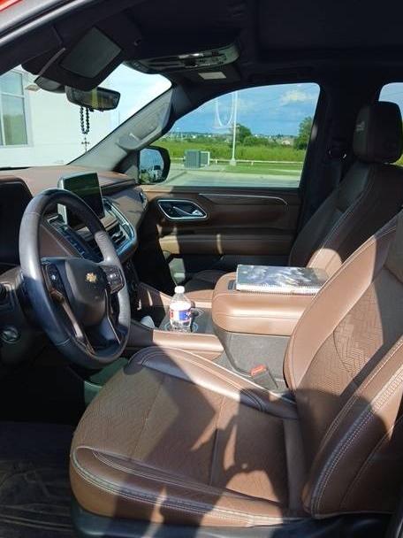 CHEVROLET TAHOE 2021 1GNSKTKL8MR241552 image