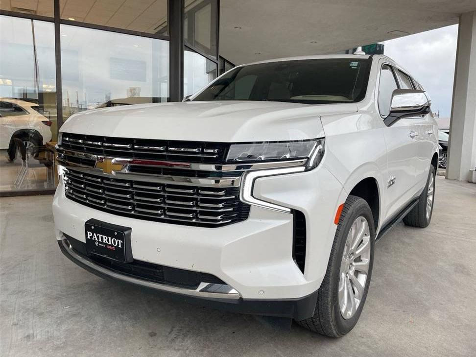 CHEVROLET TAHOE 2021 1GNSCSKD1MR303924 image