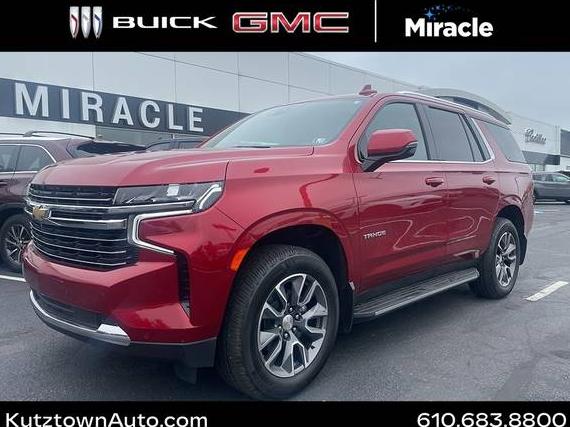 CHEVROLET TAHOE 2021 1GNSKNKD1MR347300 image