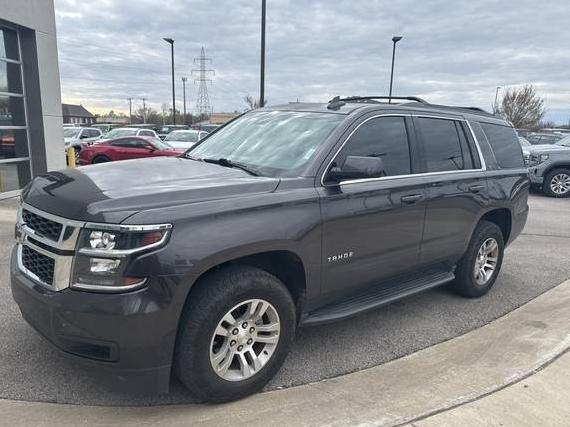 CHEVROLET TAHOE 2017 1GNSKBKC0HR333285 image CHEVROLET TAHOE 2017 1GNSKBKC0HR333285 image