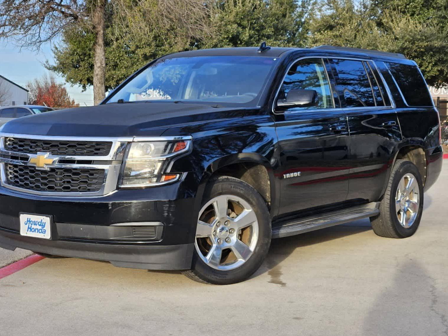 CHEVROLET TAHOE 2017 1GNSCAKC0HR239902 image