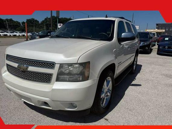 CHEVROLET TAHOE 2011 1GNSCCE03BR244015 image