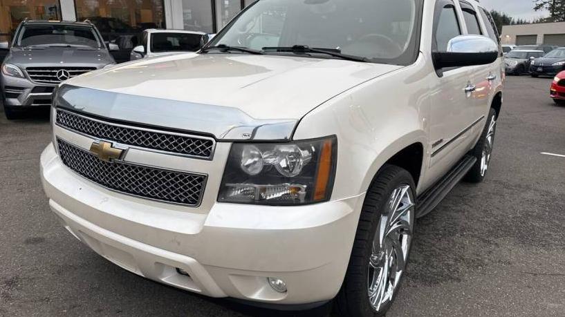 CHEVROLET TAHOE 2011 1GNSKCE0XBR382055 image