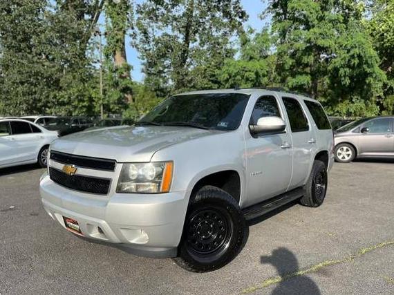 CHEVROLET TAHOE 2011 1GNSKBE02BR110397 image