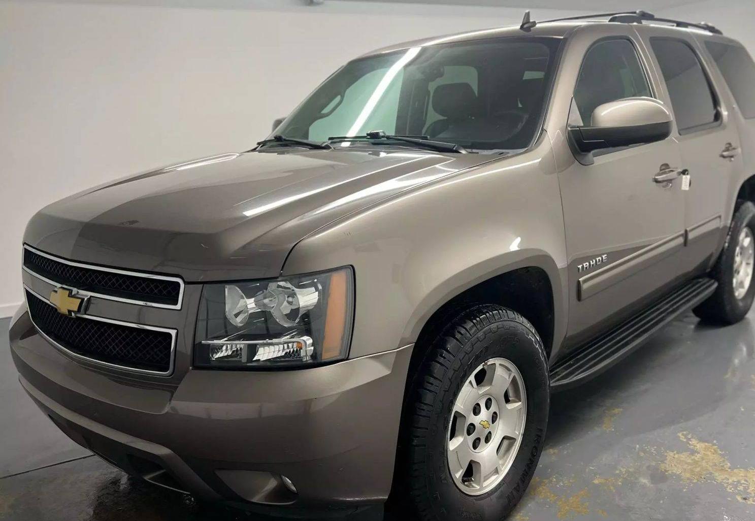 CHEVROLET TAHOE 2013 1GNSKBE02DR350889 image