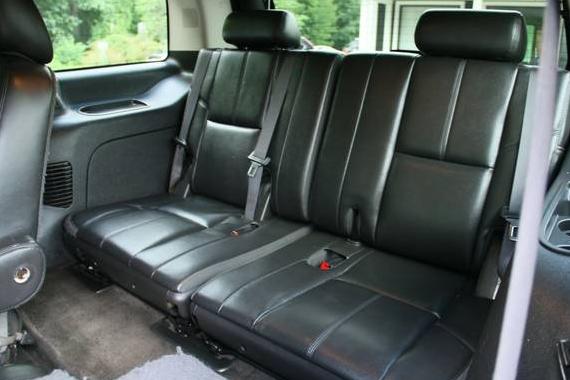 CHEVROLET TAHOE 2013 1GNSKBE03DR171275 image