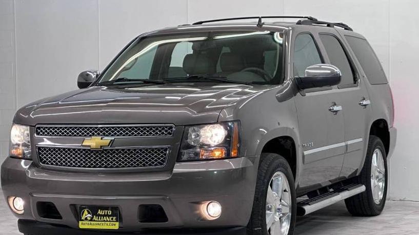 CHEVROLET TAHOE 2013 1GNSCCE05DR362862 image