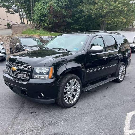 CHEVROLET TAHOE 2013 1GNSKCE03DR184050 image