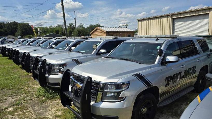 CHEVROLET TAHOE 2015 1GNLC2EC8FR538685 image