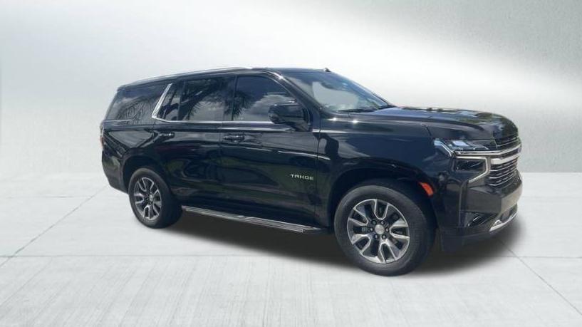 CHEVROLET TAHOE 2022 1GNSCNKD7NR158309 image