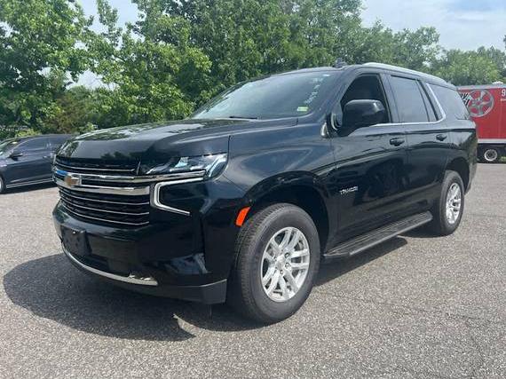 CHEVROLET TAHOE 2022 1GNSKNKDXNR216805 image