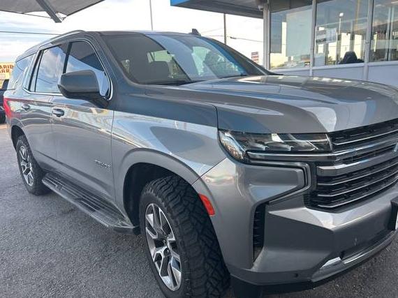 CHEVROLET TAHOE 2022 1GNSCNKD1NR260320 image