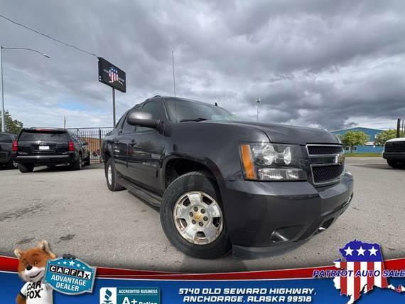 CHEVROLET AVALANCHE 2011 3GNTKFE39BG186558 image