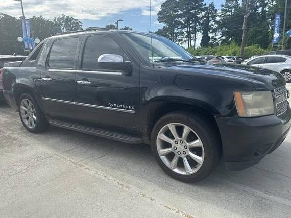 CHEVROLET AVALANCHE 2011 3GNMCGE07BG129739 image