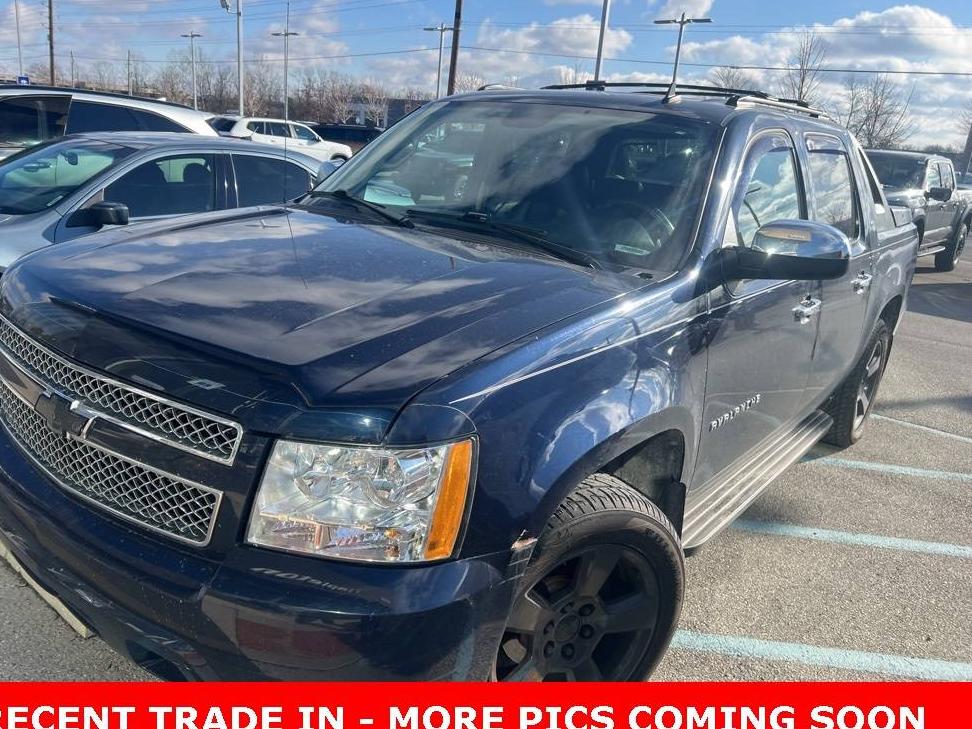 CHEVROLET AVALANCHE 2010 3GNVKFE00AG254047 image