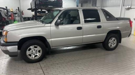 CHEVROLET AVALANCHE 2005 3GNEC12Z35G258263 image