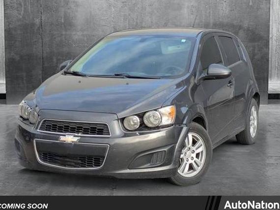 CHEVROLET SONIC 2016 1G1JC6SH6G4136615 image