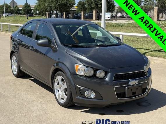 CHEVROLET SONIC 2016 1G1JE5SB2G4149328 image