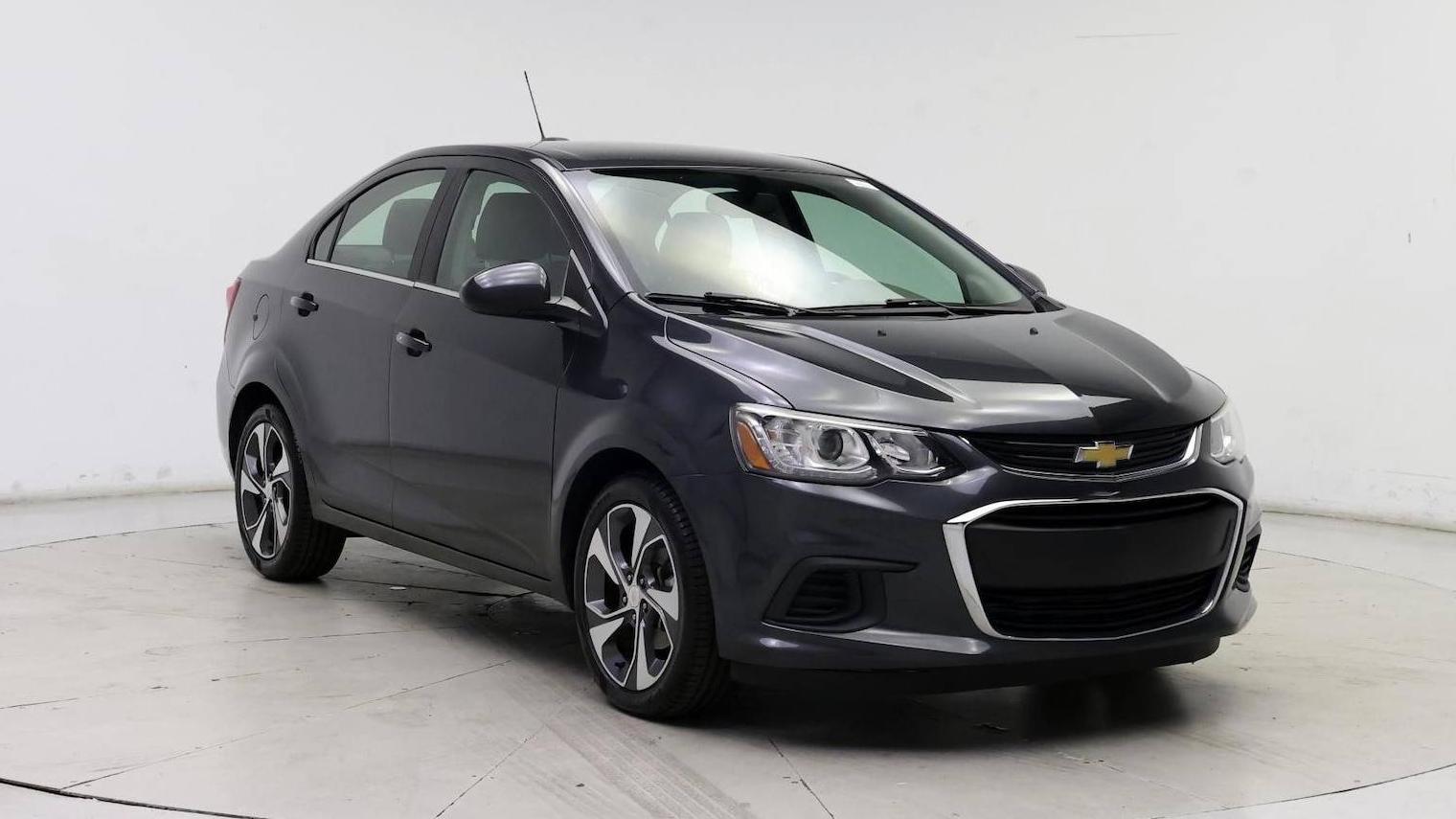 CHEVROLET SONIC 2018 1G1JF5SB9J4107923 image