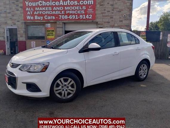 CHEVROLET SONIC 2018 1G1JB5SH1J4115806 image