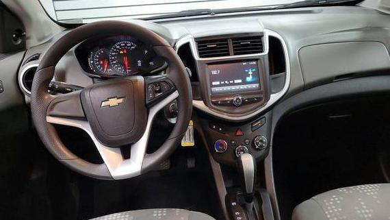 CHEVROLET SONIC 2017 1G1JG6SG1H4165257 image
