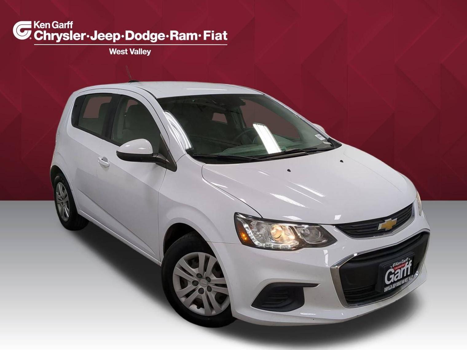 CHEVROLET SONIC 2020 1G1JG6SB4L4129785 image