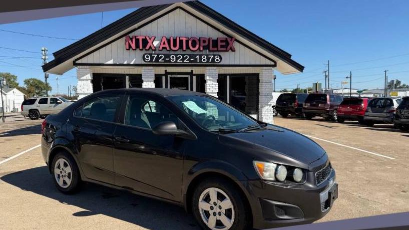 CHEVROLET SONIC 2013 1G1JA5SH0D4225608 image