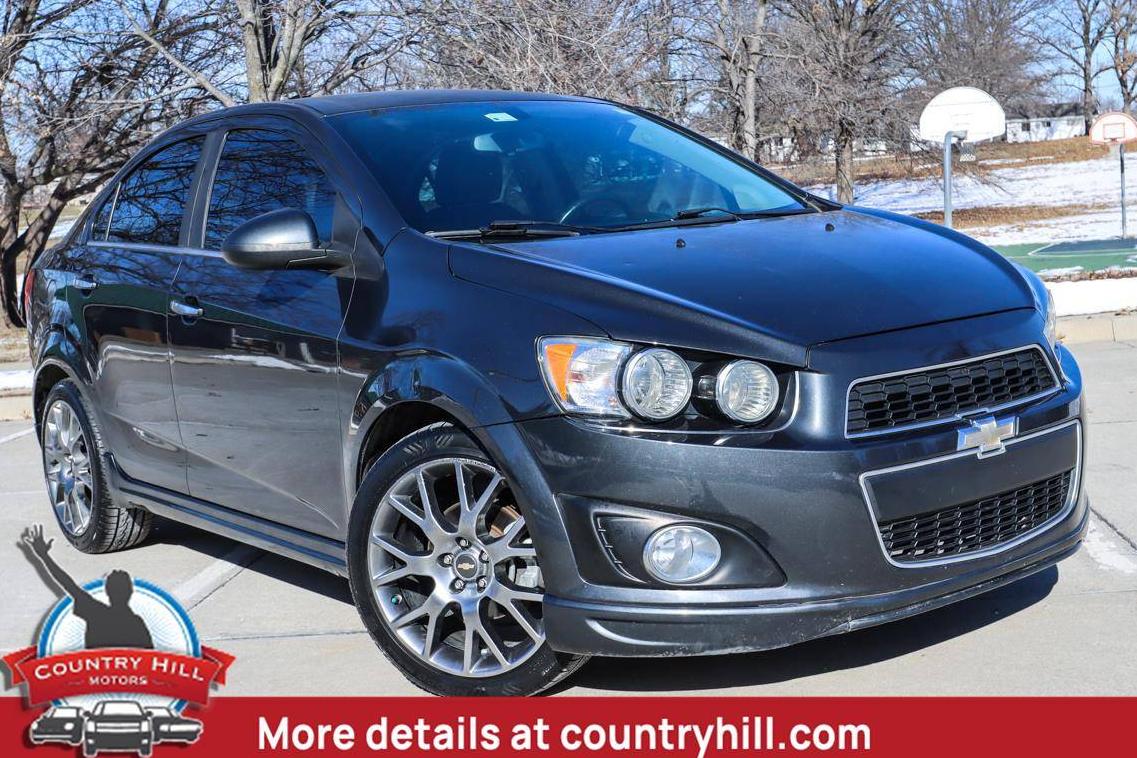 CHEVROLET SONIC 2015 1G1JE5SB4F4134604 image