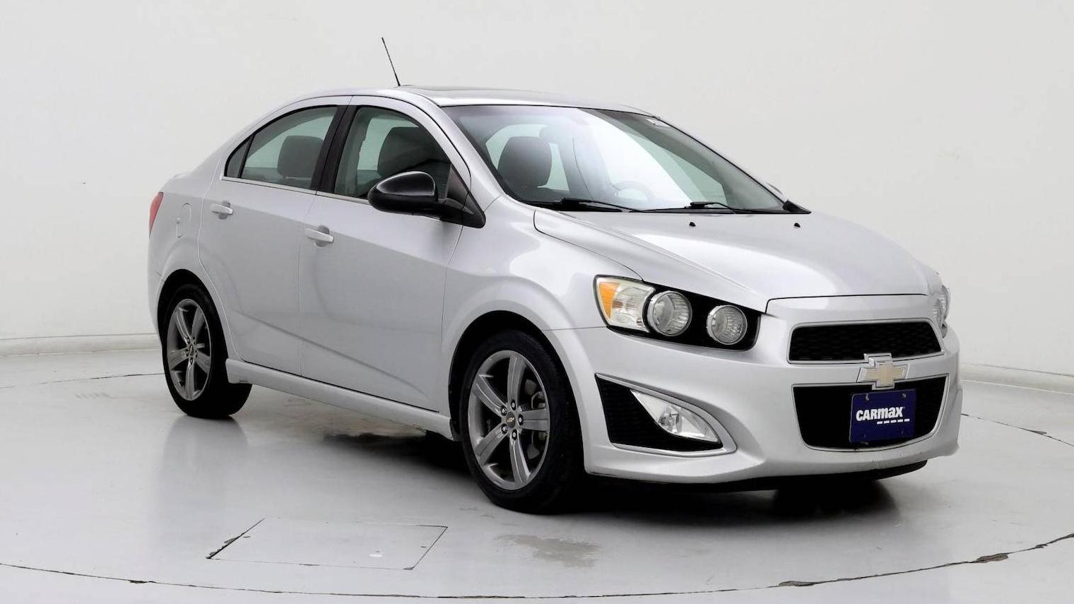 CHEVROLET SONIC 2015 1G1JG5SB5F4104439 image